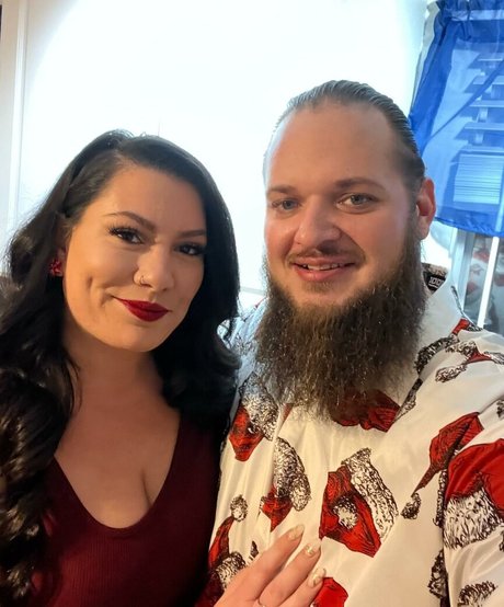 Cuntsuela pretty pornstar image