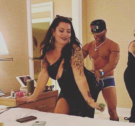 Cuntsuela star xxx archive