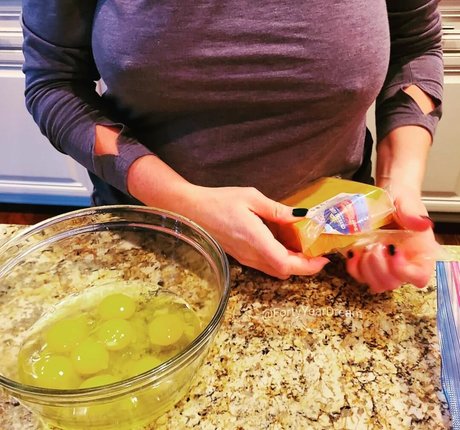 Allie Q naked star images