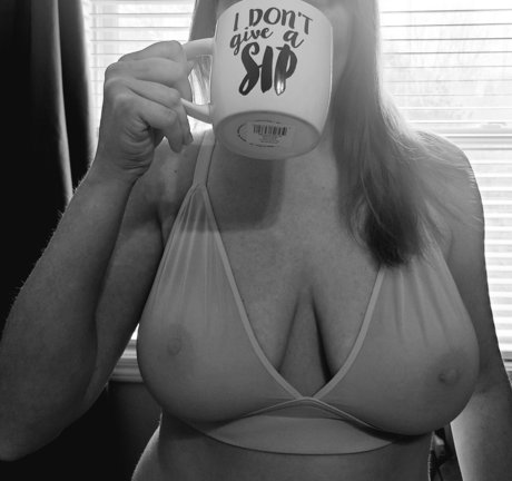 Allie Q pretty actress pictures