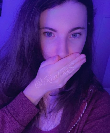 RealRS pornstar beautiful pic