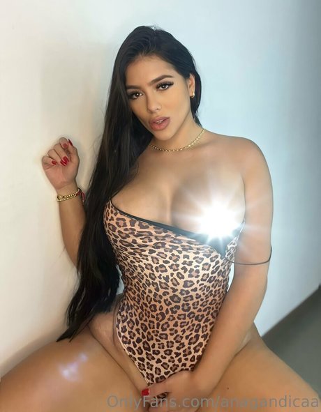 anagandicaa xxx actress galleries