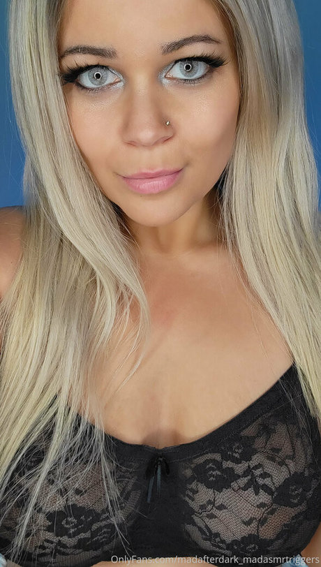 Mad After Dark naked star pics