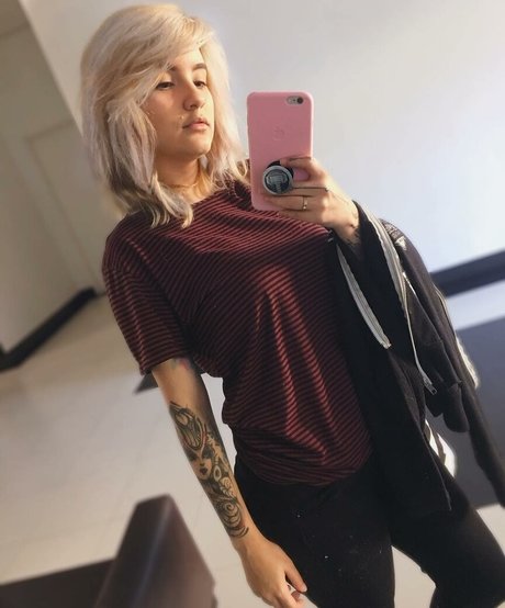 Riyuuka top pornstar pictures