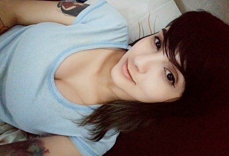 Riyuuka star nude archive