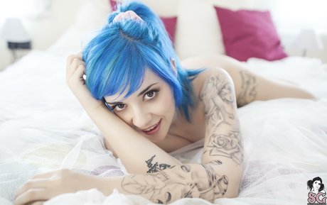 heysaria exclusive model pics