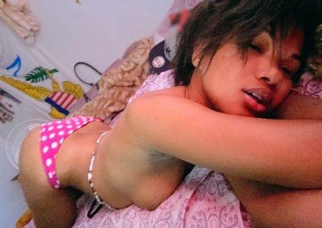 junebug3333 pornographic model gallery