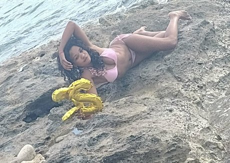 junebug3333 model high quality image