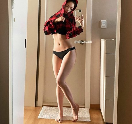 slowswan beautiful pornstar photo