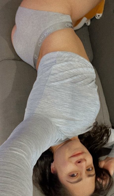 Totti Mane naked model pictures