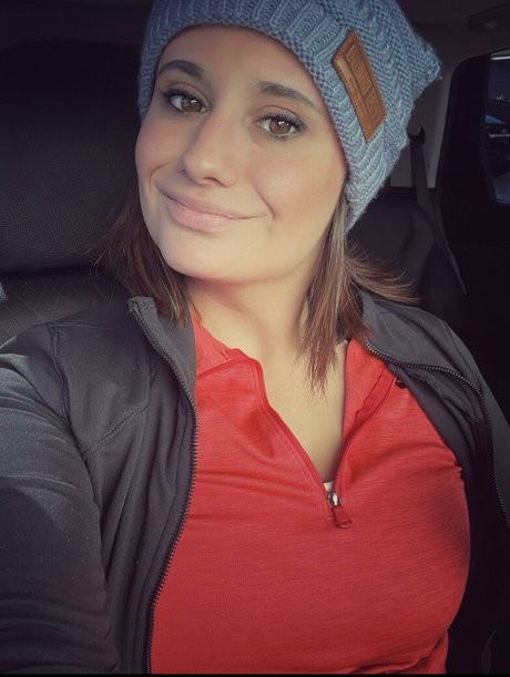 LillyBehave nude actress img