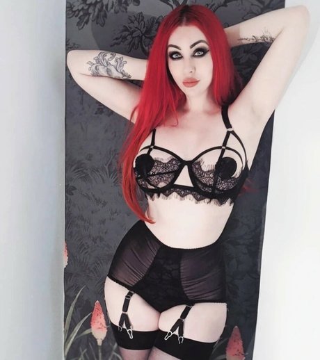 Amanda Arcana model galleries