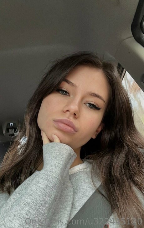 Nicole Kinsley best model pictures