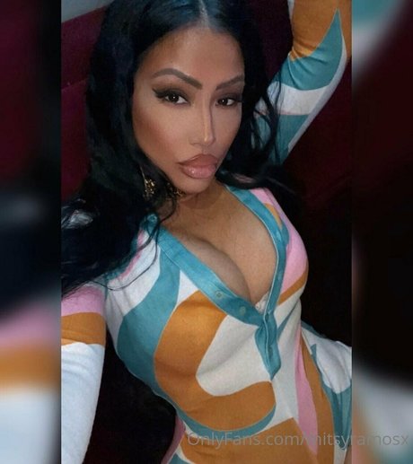 mitsyramosx erotic actress images