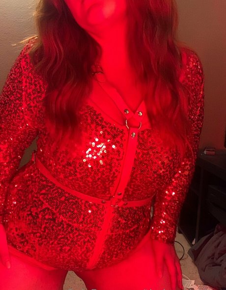 thebookishhoe nude star pics