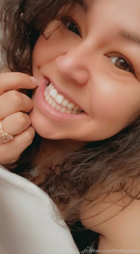 therileyeffect pornstar art img