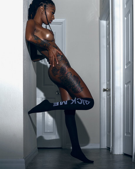 Dannie Ace pretty model archive