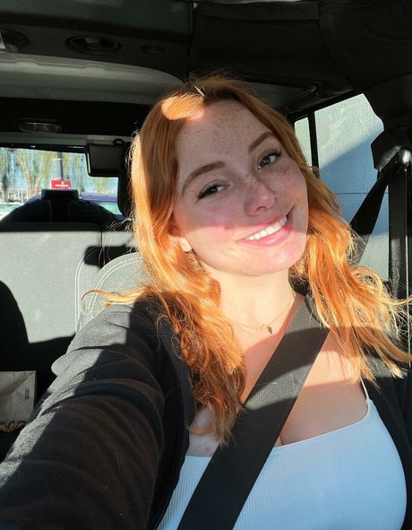 Kencake star naked photo