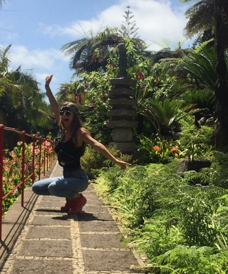 Nina Joy pornstar beautiful pics