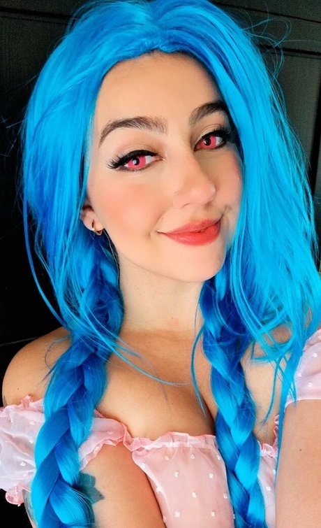 Sumy pornographic model img