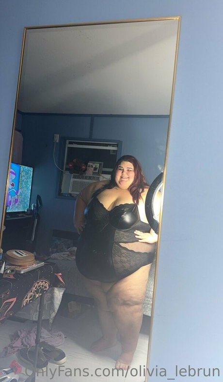 olivia lebrun naked model img