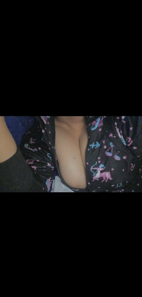 brat marie adult model img