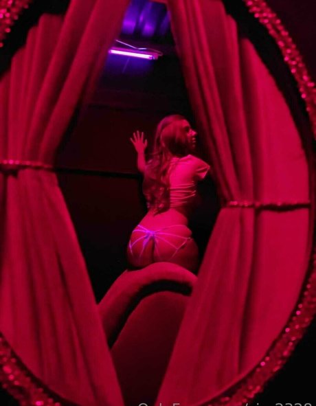 sjm2328 star erotic pic