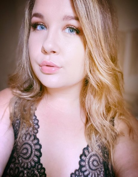 darlingxxxjones Profile pic