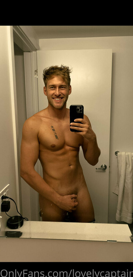 lovelycaptain porn actress image