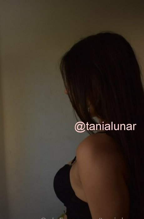 tanialunar art pornstar image