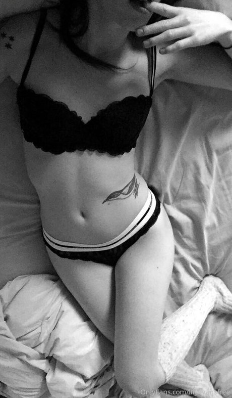 lilyevansfree pornstar gallery