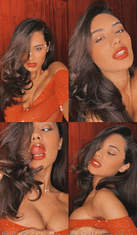 daniellenicollee pornographic star photo