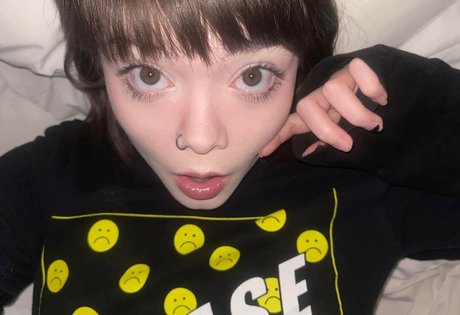 Lilac Lullaby porn actress images