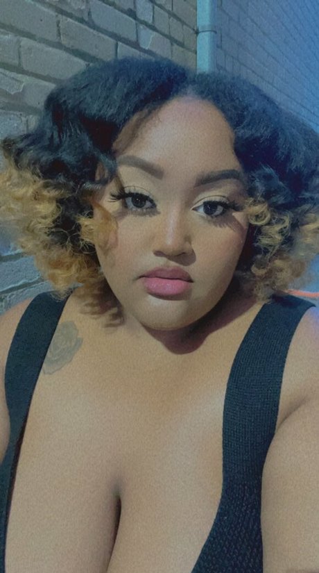 Anyai The Saiyan nudes actress images