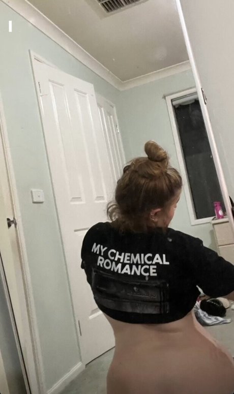 Stacey Hoult model hot img