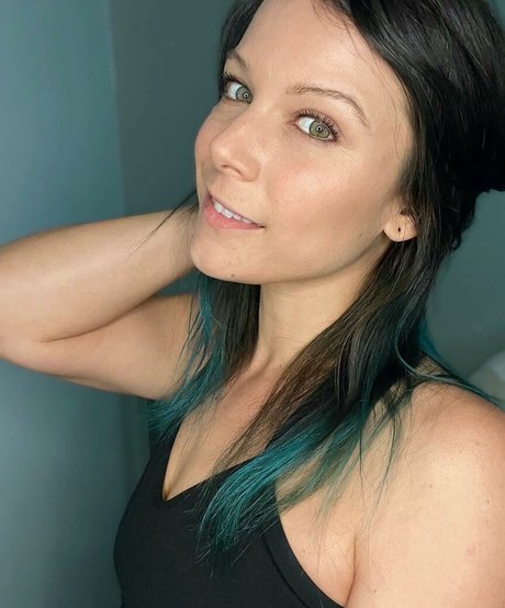 Kora Raw nudes model pics