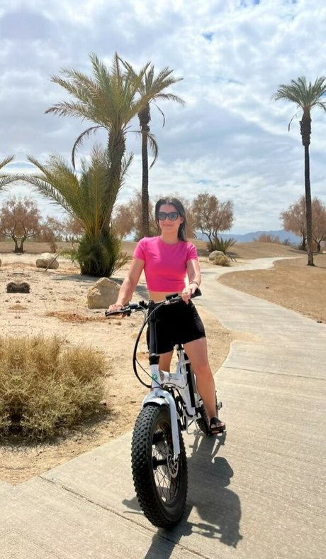 Kora Raw star beautiful pic