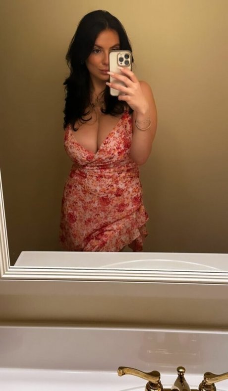 Rachel Winchester perfect actress pics