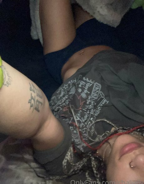 chalially model nudes galleries