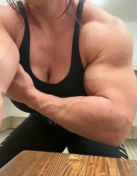 nataliakovalevafbb high quality pornstar img