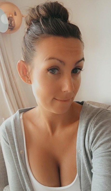 oliviacyd1 star beautiful picture