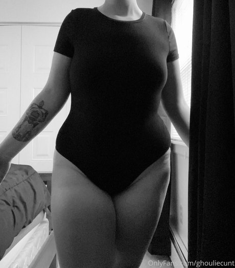 ghouliecunt high quality model picture