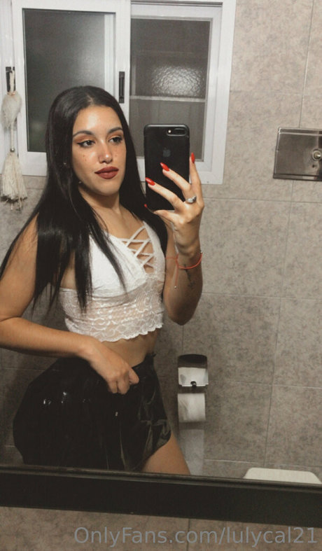 lulycal21 pornstar beautiful picture
