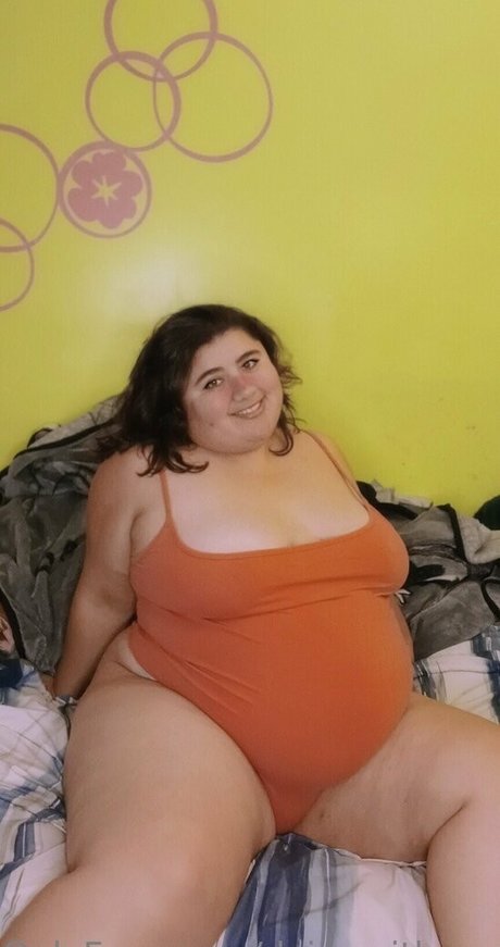 dyingwithanxiety naked model image