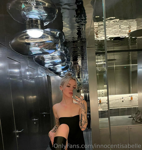 innocent isabel Profile pic