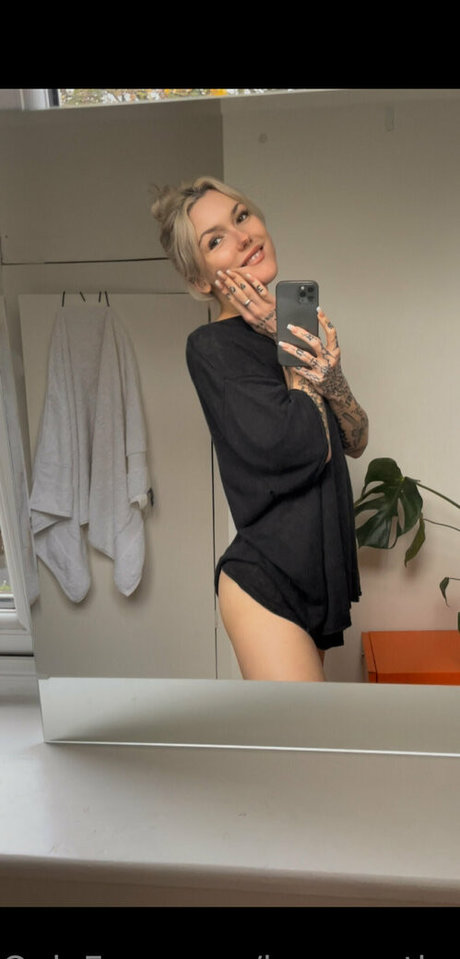 innocent isabel star xxx galleries