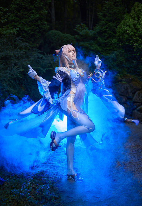 Timbercosplay model sexy photos