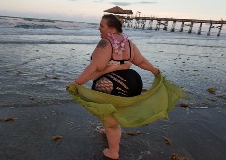 bbw4red20 nudes pornstar img