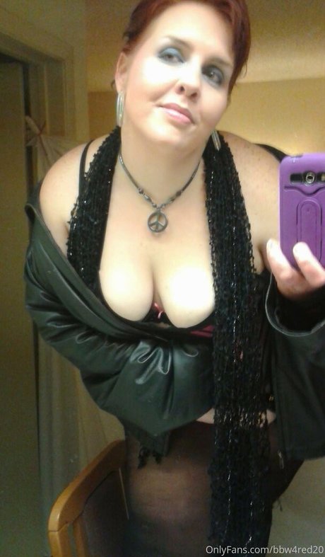 bbw4red20 nude star photo