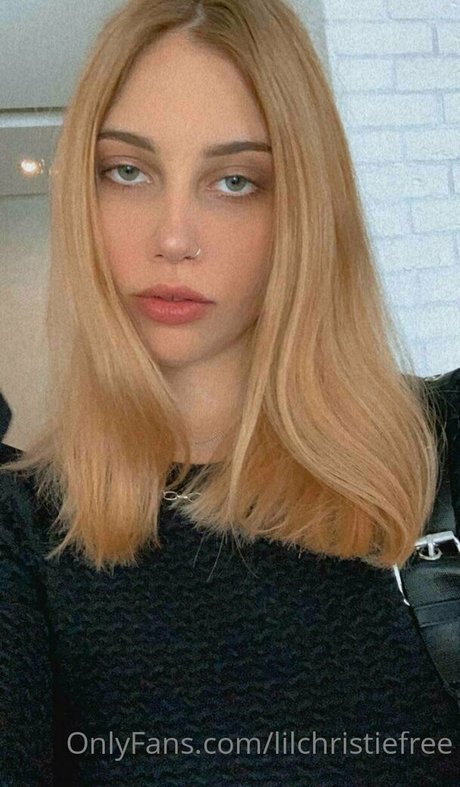 nanaklertits model porn galleries